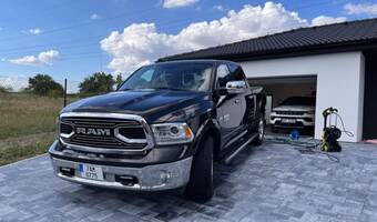 Dodge Ram 1500 HEMI Classic Laramie 2019