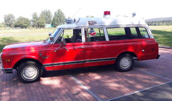Chevrolet Suburban C10 Ambulance 1970