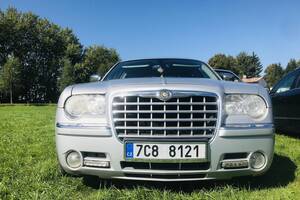 Chrysler 300C  2004
