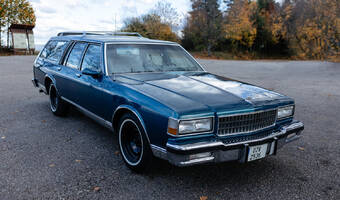 Chevrolet Caprice Classic Station Wagon 1987