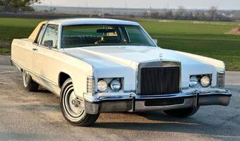 Lincoln Continental Coupe 6.6 V8  1977