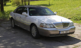 Lincoln Town Car 4.6 V8 Signature 2003