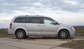 Chrysler Town & Country 4,0 2010