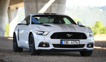 Ford Mustang GT 5,0 V8 2017