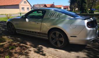 Ford Mustang 3.7 V6 PREMIUM 2014
