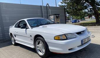 Ford Mustang SN95 5.0 V8 1994