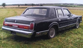 Lincoln Town Car 1986 V8 Obsah 5.000cm, 1986